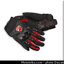 0199_ducati_2013_hypermotard_equipement_003.jpg