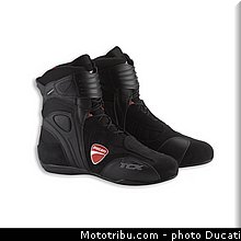 0200_ducati_2013_hypermotard_equipement_004.jpg