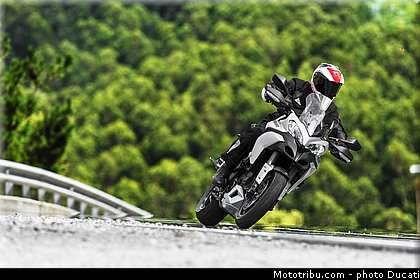 ducati_multistrada_2013_015.jpg