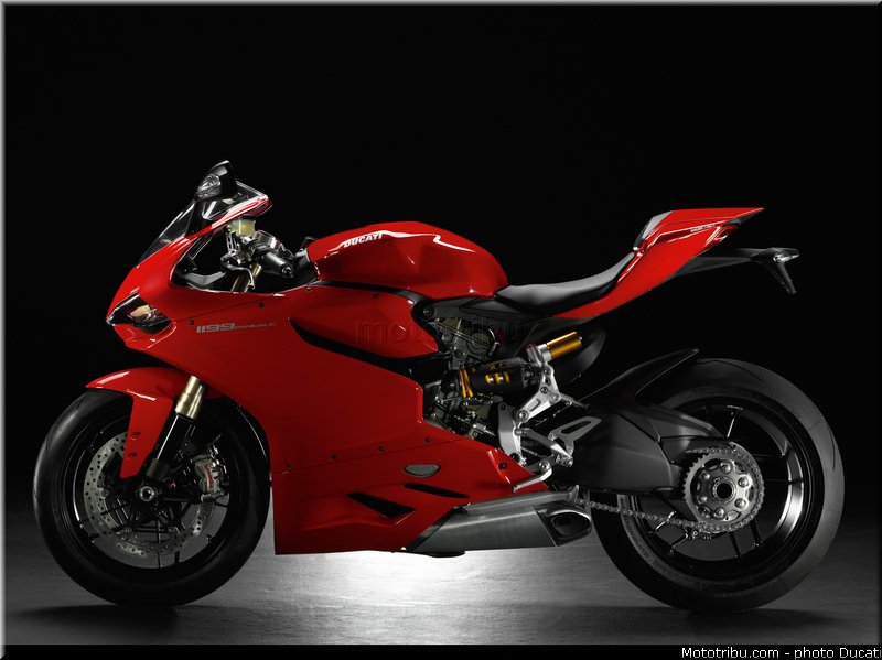 ducati_2013_panigale_1199_001