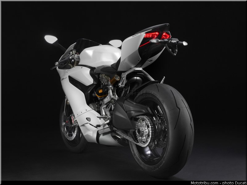 ducati_2013_panigale_1199_005