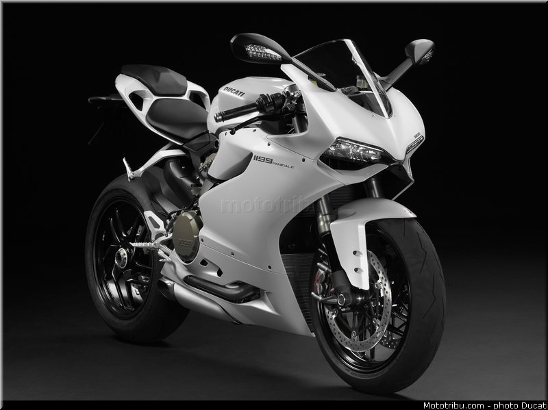 ducati_2013_panigale_1199_008