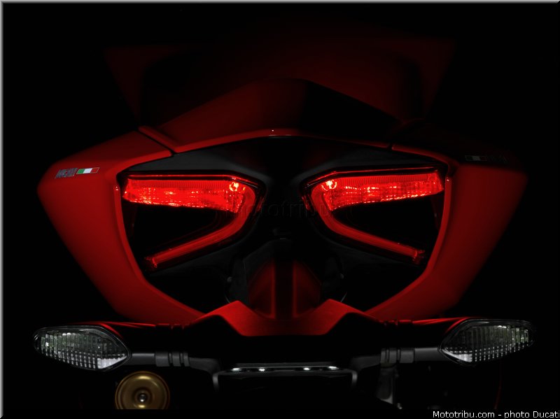 ducati_2013_panigale_1199_011