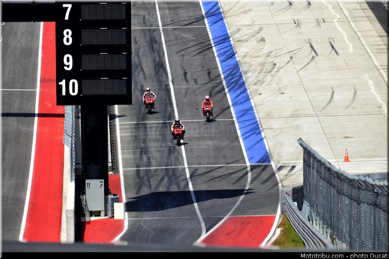 ducati_2013_panigale_1199_r_0038