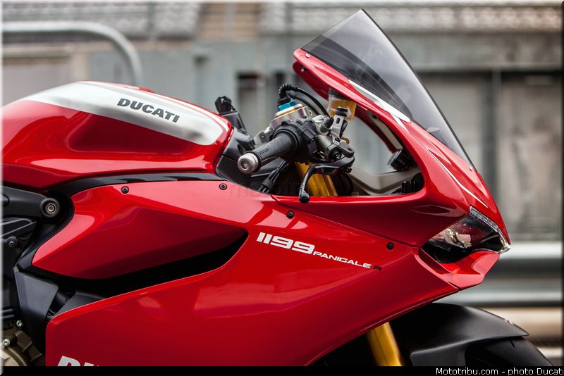 ducati_2013_panigale_1199_r_0069