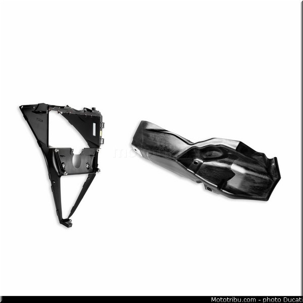 ducati_2013_panigale_1199_r_0123