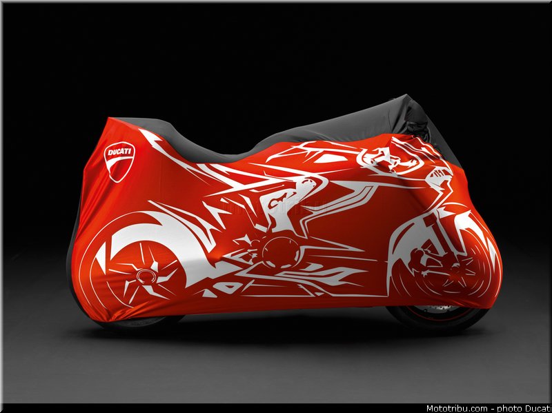 ducati_2013_panigale_1199_r_0125