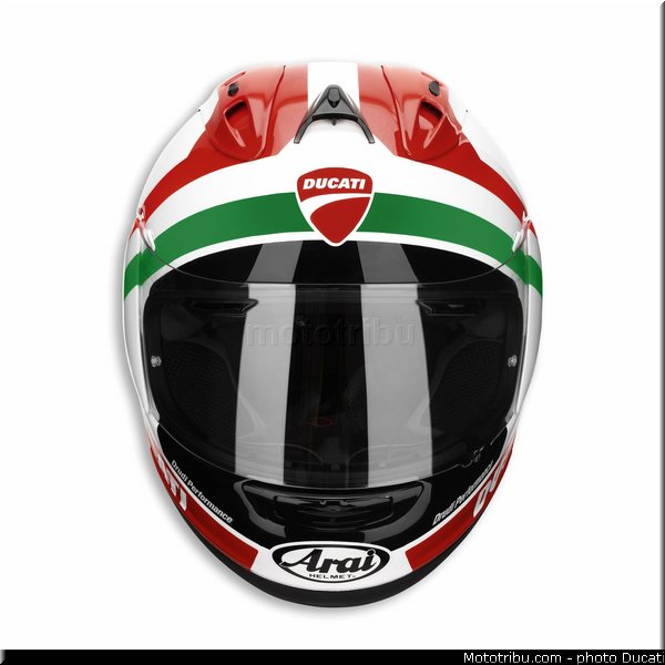 ducati_2013_panigale_1199_r_0131