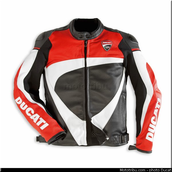 ducati_2013_panigale_1199_r_0134