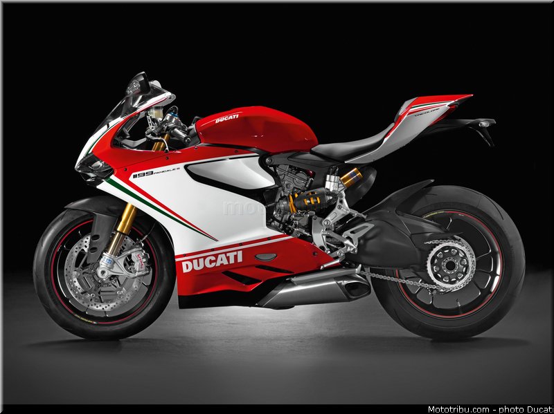 ducati_2013_panigale_1199_s_008