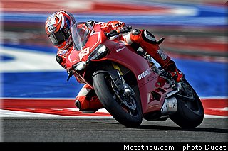 ducati_2013_panigale_1199_r_0018.jpg