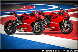 ducati_2013_panigale_1199_r_0042.jpg