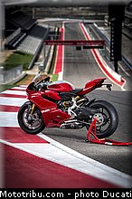 ducati_2013_panigale_1199_r_0059.jpg