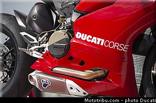 ducati_2013_panigale_1199_r_0079.jpg