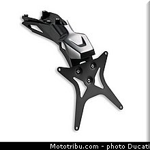 ducati_2013_panigale_1199_r_0114.jpg