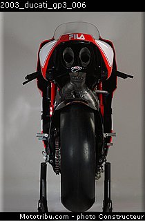 2003_ducati_gp3_006.jpg