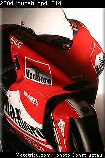 2004_ducati_gp4_014.jpg
