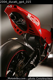 2004_ducati_gp4_015.jpg