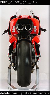 2005_ducati_gp5_015.jpg