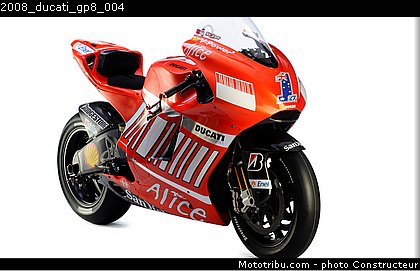 2008_ducati_gp8_004.jpg