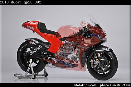 2010_ducati_gp10_002.jpg