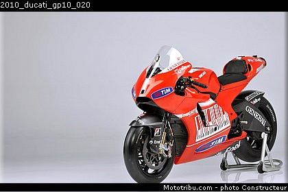 2010_ducati_gp10_020.JPG