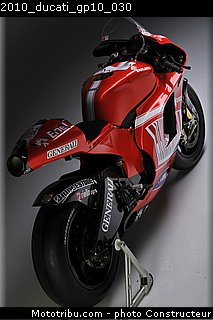 2010_ducati_gp10_030.JPG