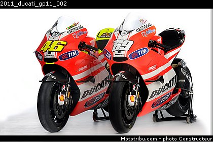 2011_ducati_gp11_002.jpg