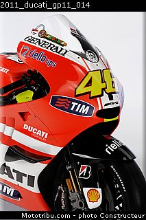 2011_ducati_gp11_014.jpg