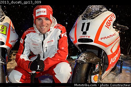 2013_ducati_gp13_009.jpg