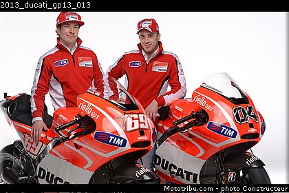 2013_ducati_gp13_013.jpg