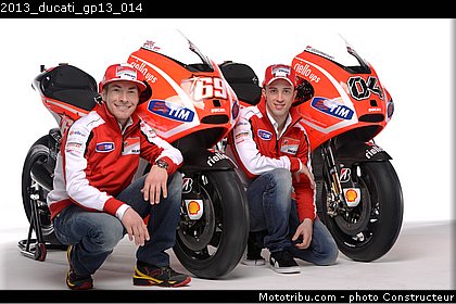 2013_ducati_gp13_014.jpg