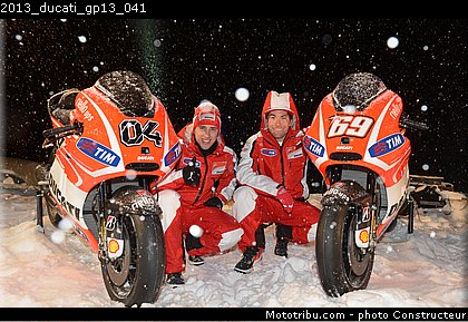 2013_ducati_gp13_041.jpg