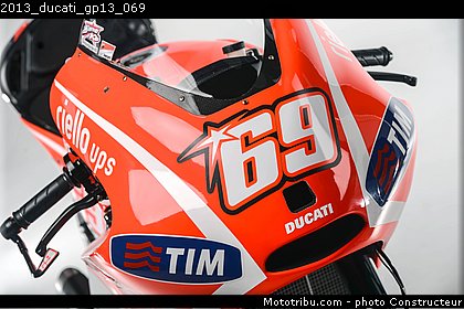 2013_ducati_gp13_069.jpg