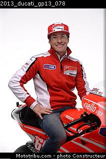 2013_ducati_gp13_078.jpg