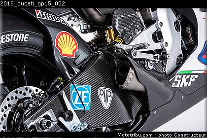 2015_ducati_gp15_002.jpg