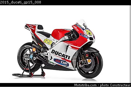 2015_ducati_gp15_008.jpg