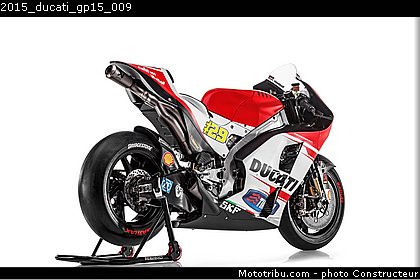 2015_ducati_gp15_009.jpg