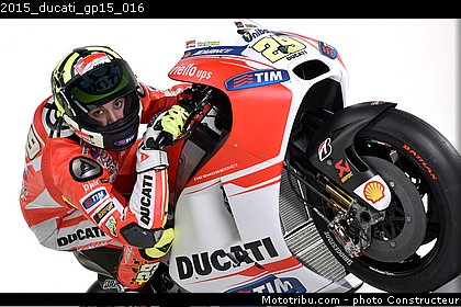 2015_ducati_gp15_016.jpg