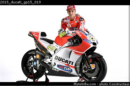2015_ducati_gp15_019.jpg