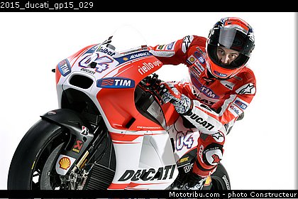 2015_ducati_gp15_029.jpg