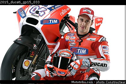 2015_ducati_gp15_033.jpg