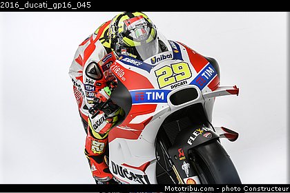 2016_ducati_gp16_045.jpg