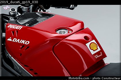 2019_ducati_gp19_030.jpg