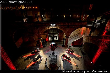 2020 ducati gp20 002.jpg