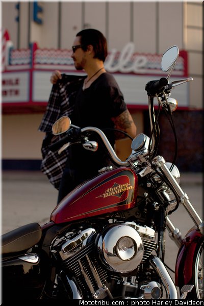 xl1200v_27_harley_davidson_sporster_2012