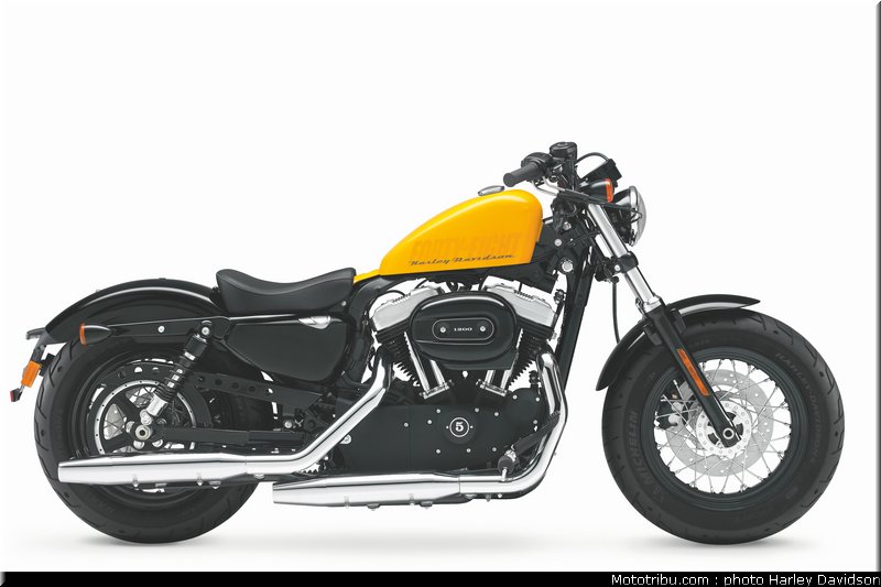 xl1200x_forty_eight_02_harley_davidson_sporster_2012