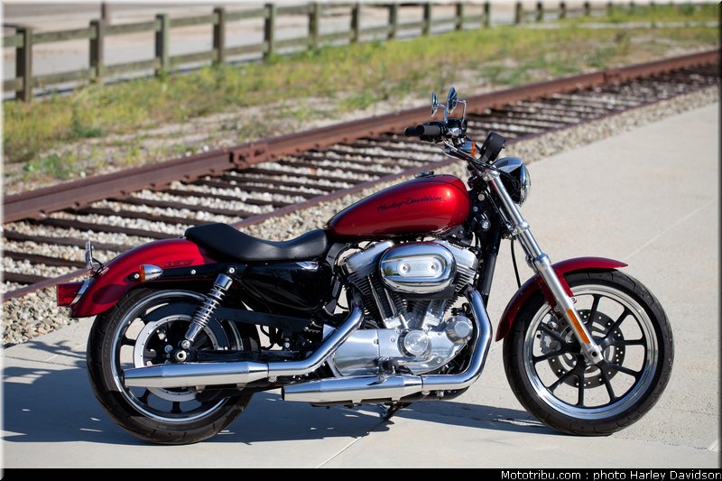 xl883l_superlow_05_harley_davidson_sporster_2012