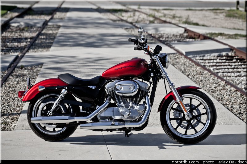 xl883l_superlow_07_harley_davidson_sporster_2012