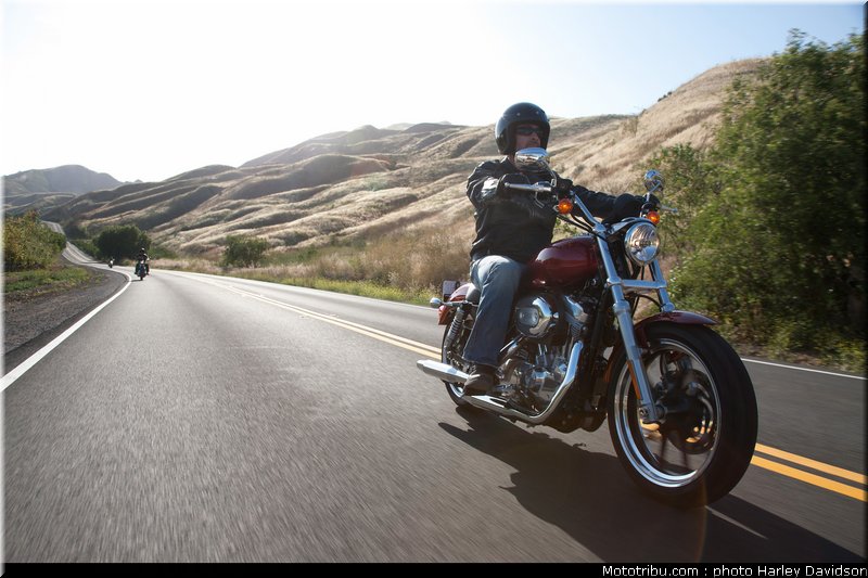 xl883l_superlow_10_harley_davidson_sporster_2012
